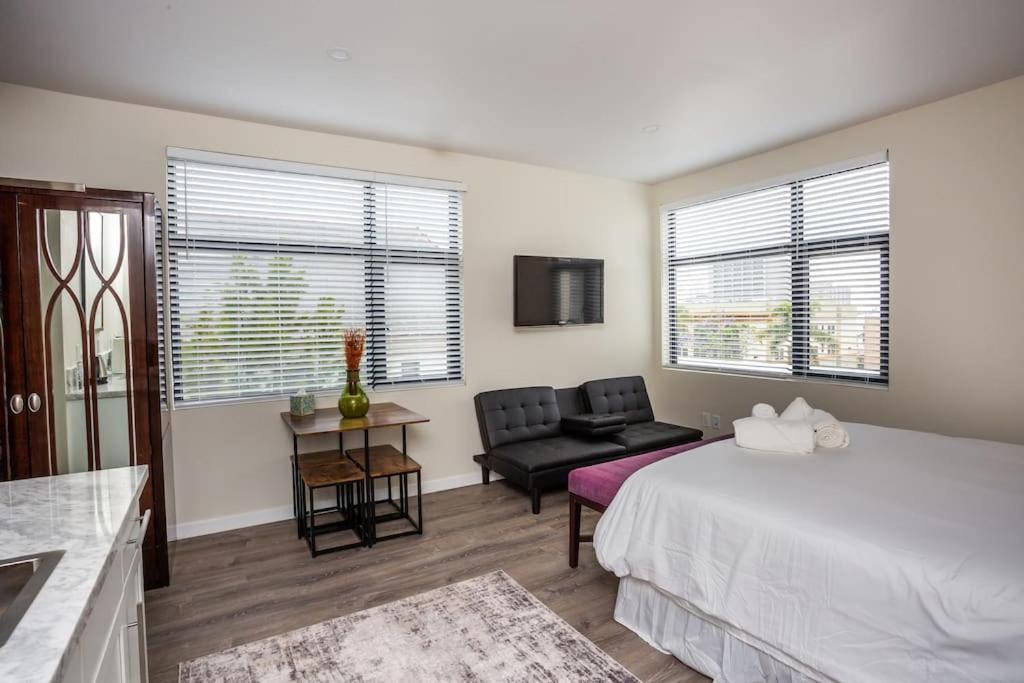 Next To San Diego Downtown - Cali King Size Studio Exteriör bild