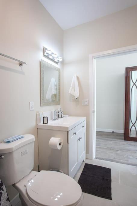 Next To San Diego Downtown - Cali King Size Studio Exteriör bild